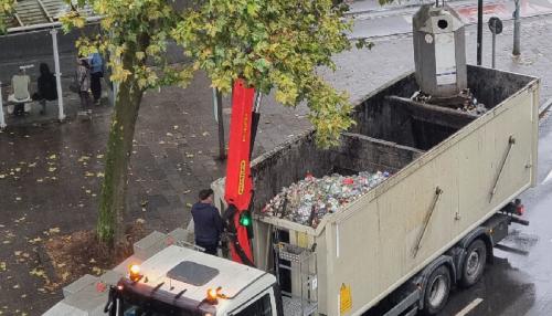 Altglas ist ein Rohstoff und wird daher recycelt. Foto: ©Verbraucherzentrale NRW
