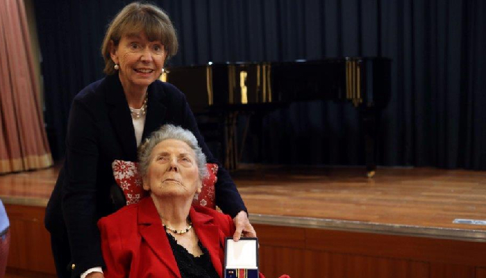 Ute Palm und die ehemalige Oberbürgermeisterin Henriette Reker. Foto: Arton Krasniqi